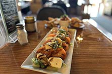 Cibo-and-vines Gallery